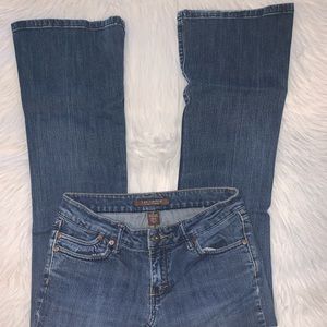 The Limited size 4 bootcut jeans A16